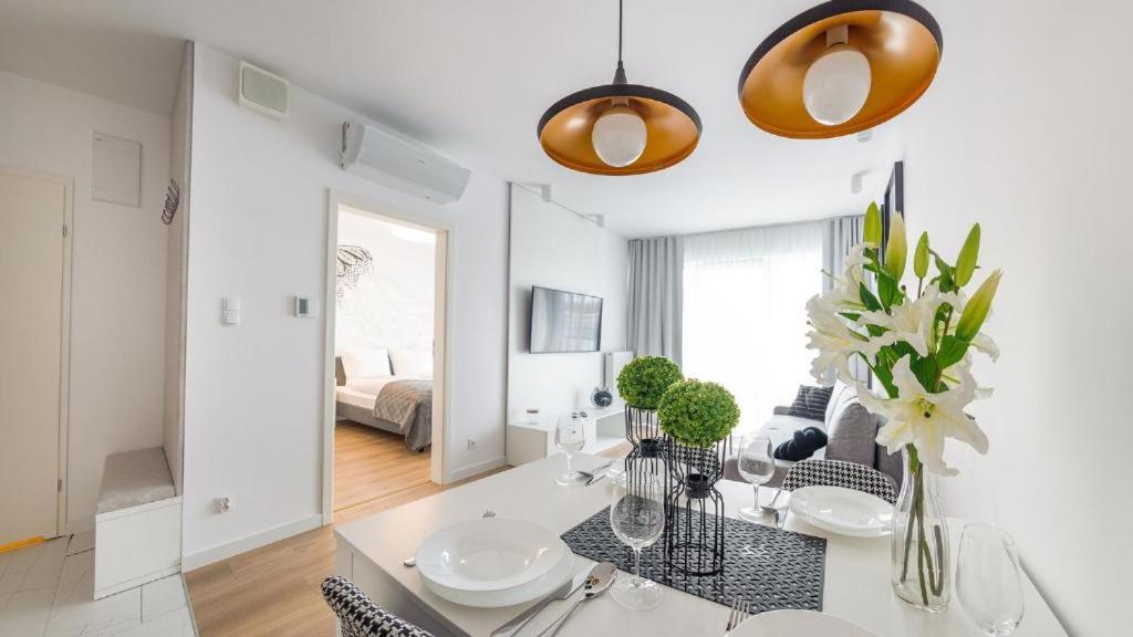 Apartamenty Kasprowicza 20A Klimatyzacja Basen Fintess Sauny Parking Bawialnia Zmywarkataras Wysoki Standard W Pelni Wyposazony Kołobrzeg Extérieur photo